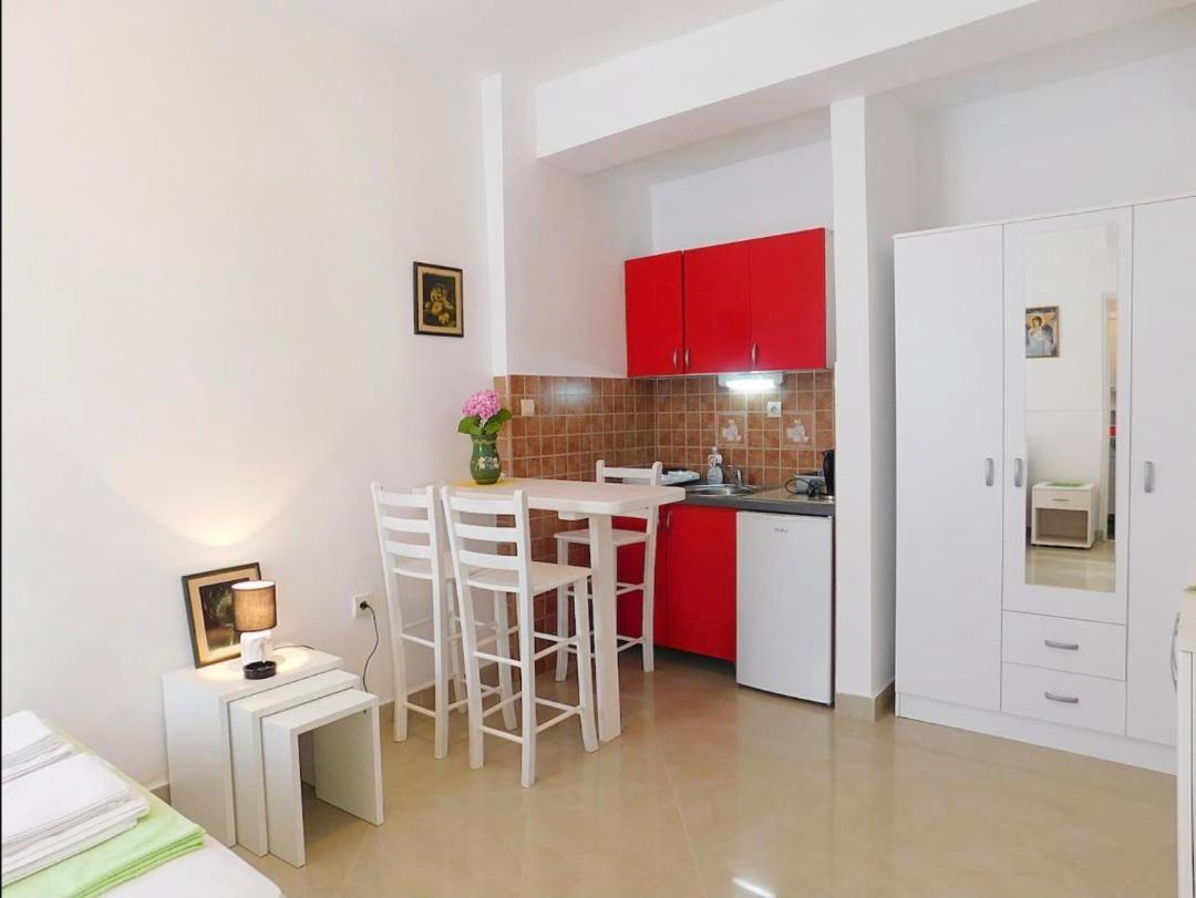 Apartments Lekic Будва Екстер'єр фото