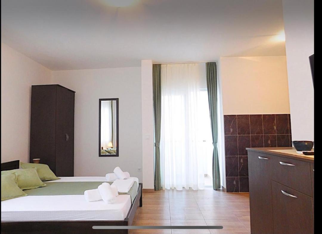 Apartments Lekic Будва Екстер'єр фото