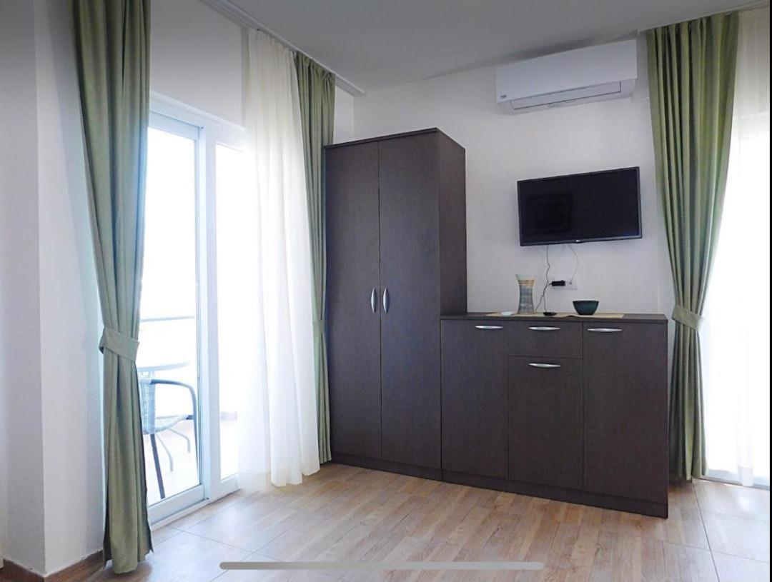 Apartments Lekic Будва Екстер'єр фото