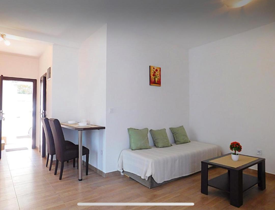 Apartments Lekic Будва Екстер'єр фото