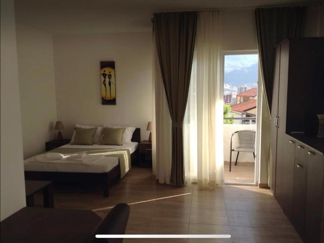 Apartments Lekic Будва Екстер'єр фото