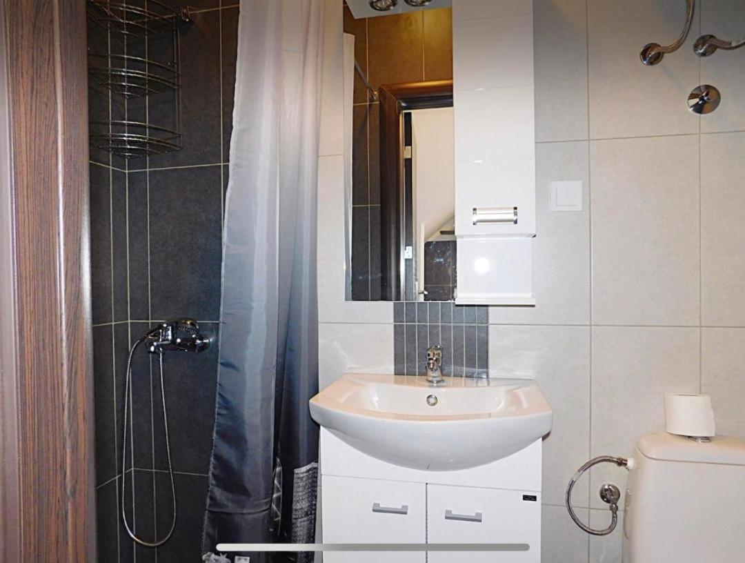 Apartments Lekic Будва Екстер'єр фото